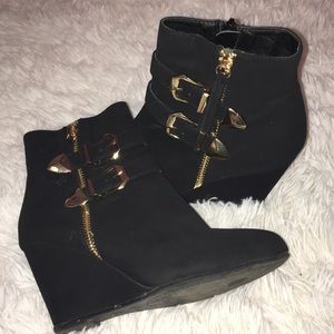 High heeled booties